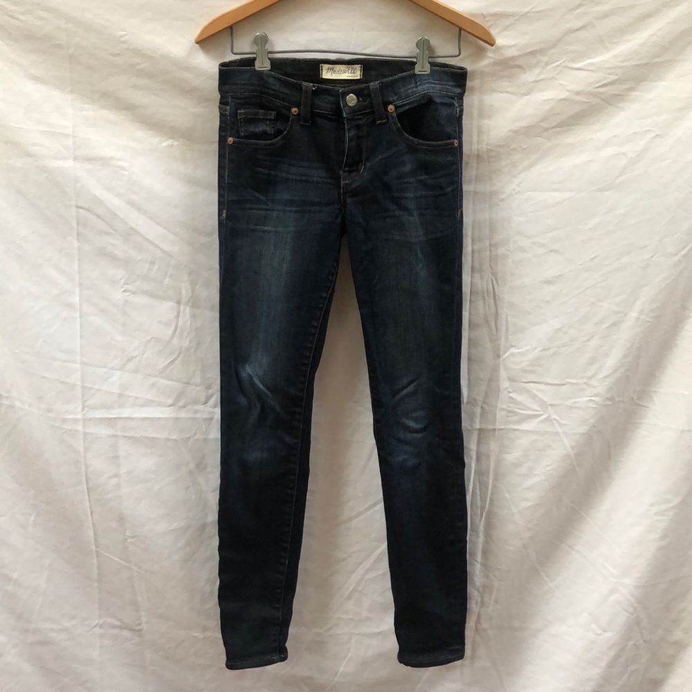 Dark wash skinny Madewell jeans